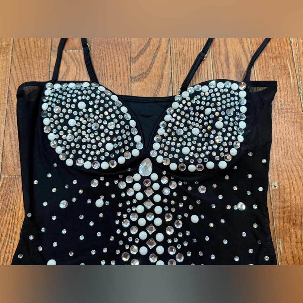 Fashion Nova Black Top with Sparkling Details - Picture 8 of 8
